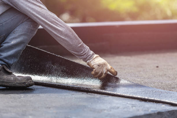 Professional Crawl Space Encapsulation technician working in Servia, IN